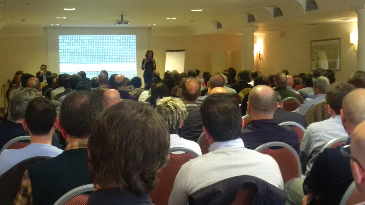 _FutureBuild's tweet image. #FutureBuildMeeting Verona/Brescia convegno #smarthome con @ChiaraTonelli! @GBCItalia @Infobuildit