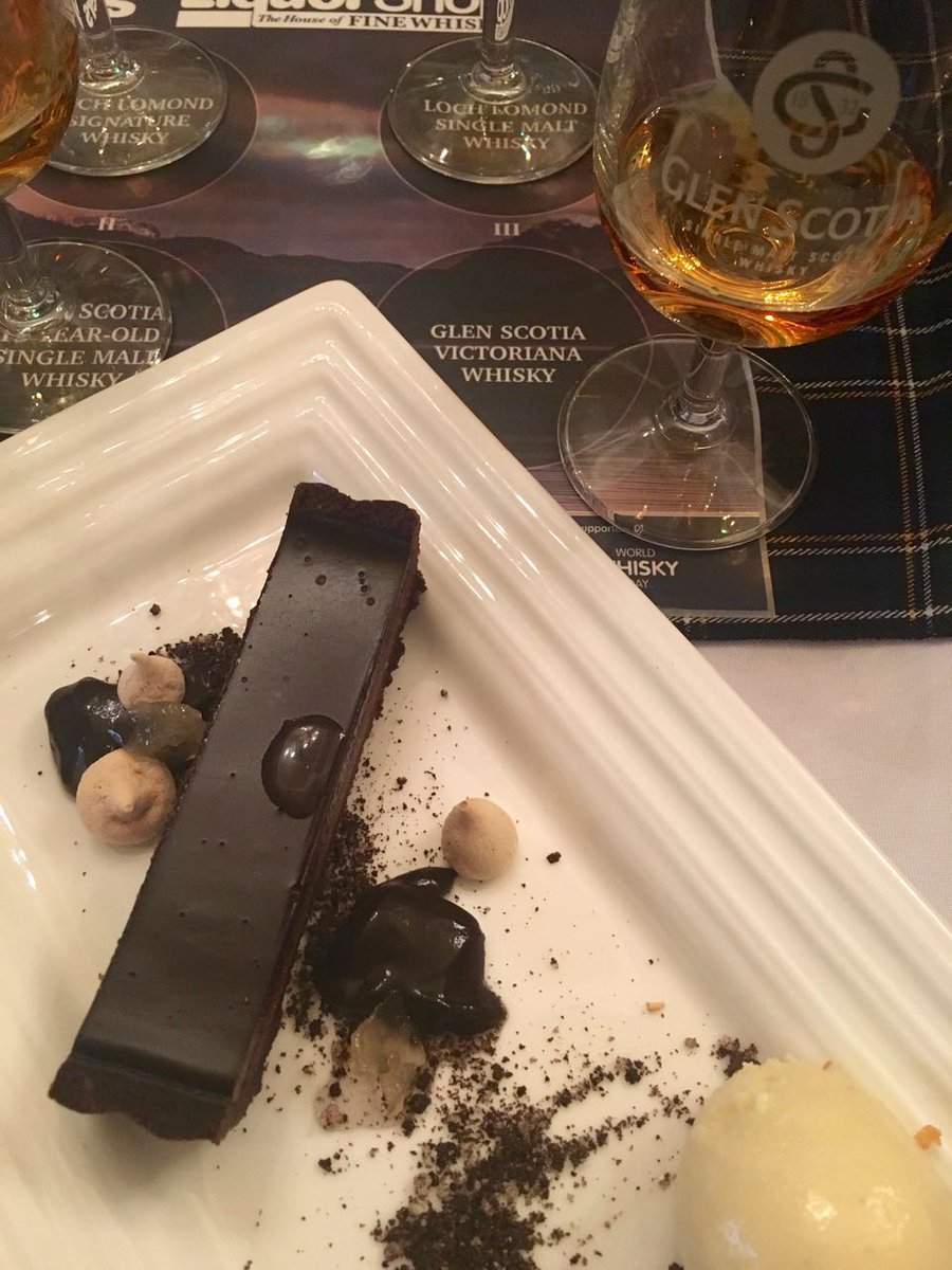 CheckersSA's tweet photo. .@glenscotia5 Victoriana non-chill filtered single malt crafted with hand-selected reserve cellar casks #CheckersWWD https://t.co/6PatgBiOCo