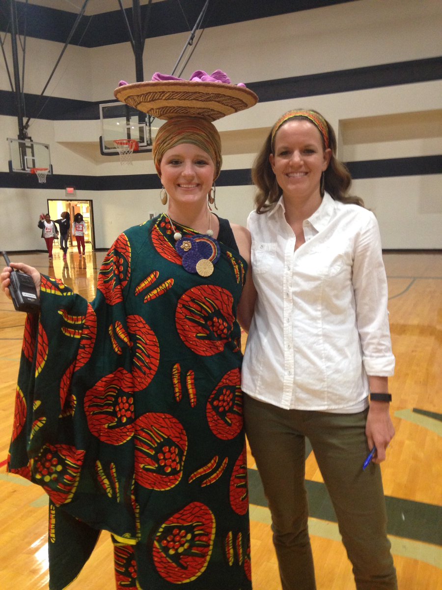 A year ago I was in Uganda. Today I celebrate Int'l Day with my friend <a href="/shelbyndenman/">Shelby Denman, M.Ed.</a> from Malawi!! 🇧🇬🇨🇰🇫🇮🇮🇹