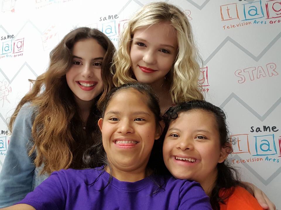 kaycie_lee's tweet photo. We are honored to spend time helping with a very special #Acting Class.#Friends #sametagtv @PriscilaMariee https://t.co/ynajsJ2xRq