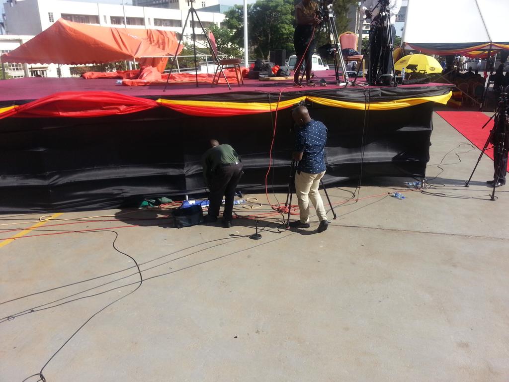 AmanyaNemz's tweet photo. Staff, journalists and service providers park up equipment at end of #MPsSwearIn #10thParliamentStarts @ubctvuganda https://t.co/XvYvCJJTSm
