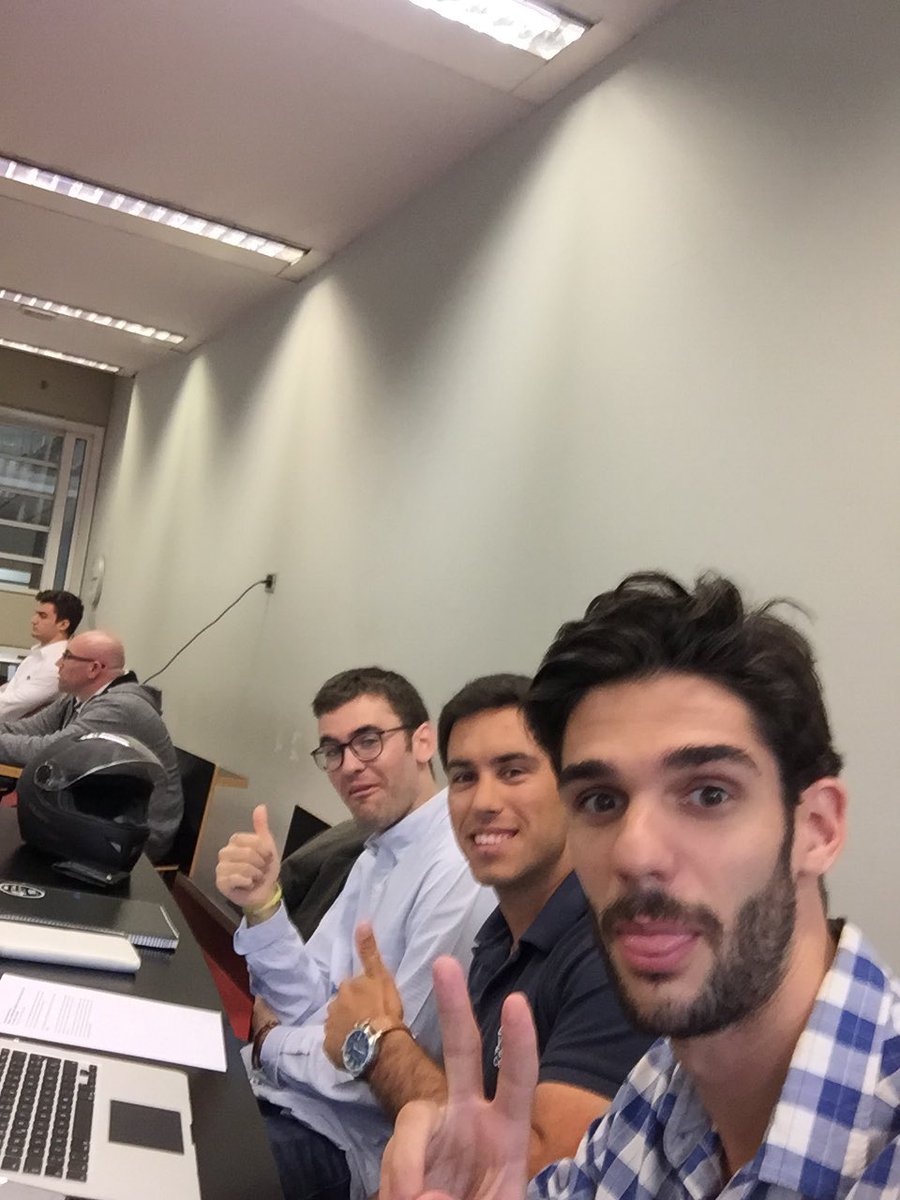 javiercoba's tweet photo. Direct digital marketing #mktdupf16 https://t.co/nmWBe9qMLs