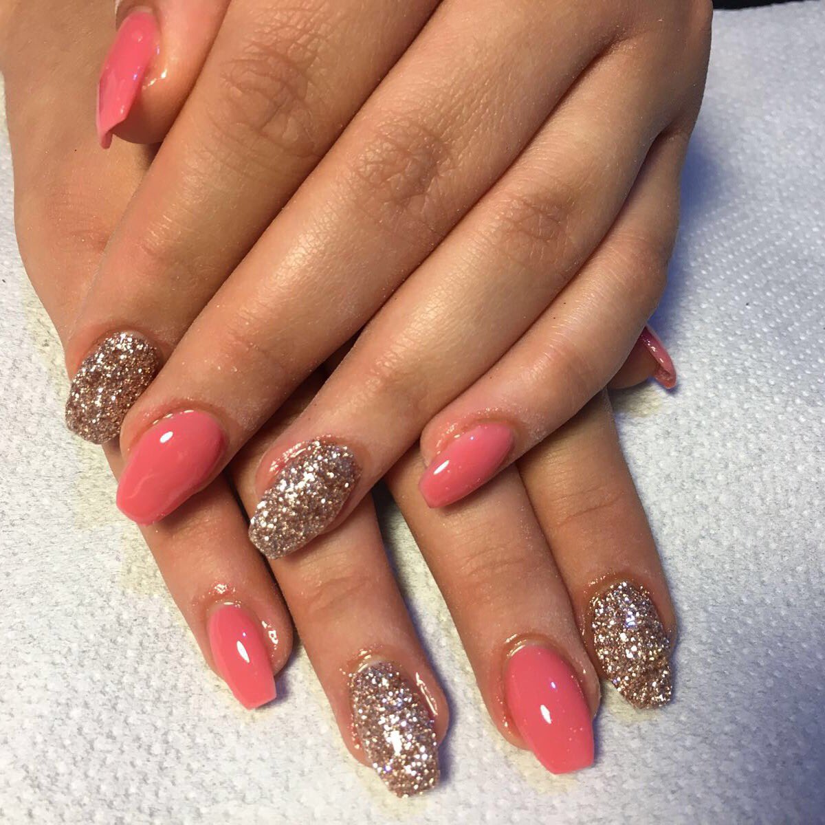 JamilleStudio's tweet image. Manichiura gel