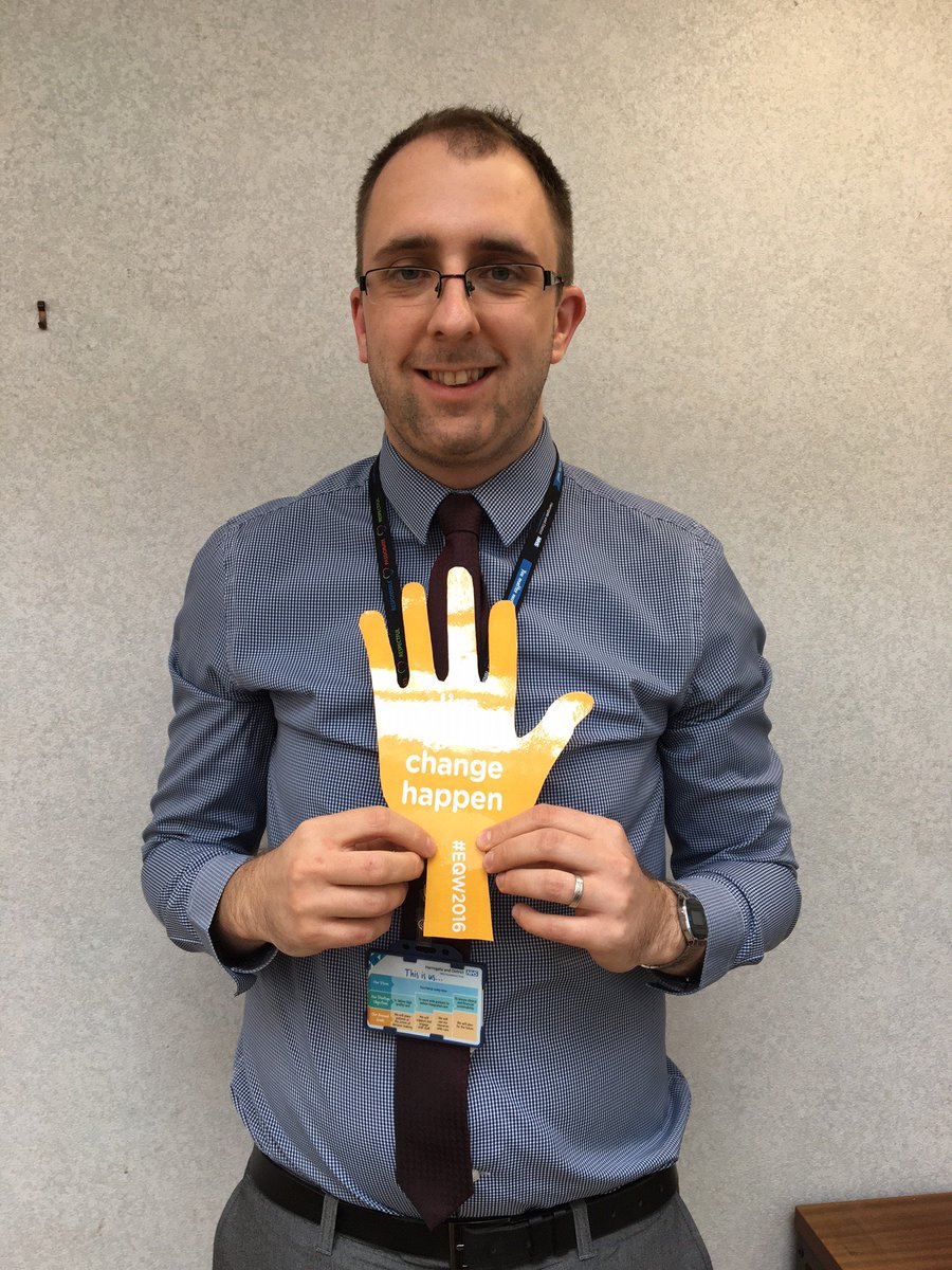 HDFT_Careers's tweet photo. @richwormwell our resourcing manager supporting #EQW2016 https://t.co/DkO4pM5Fap