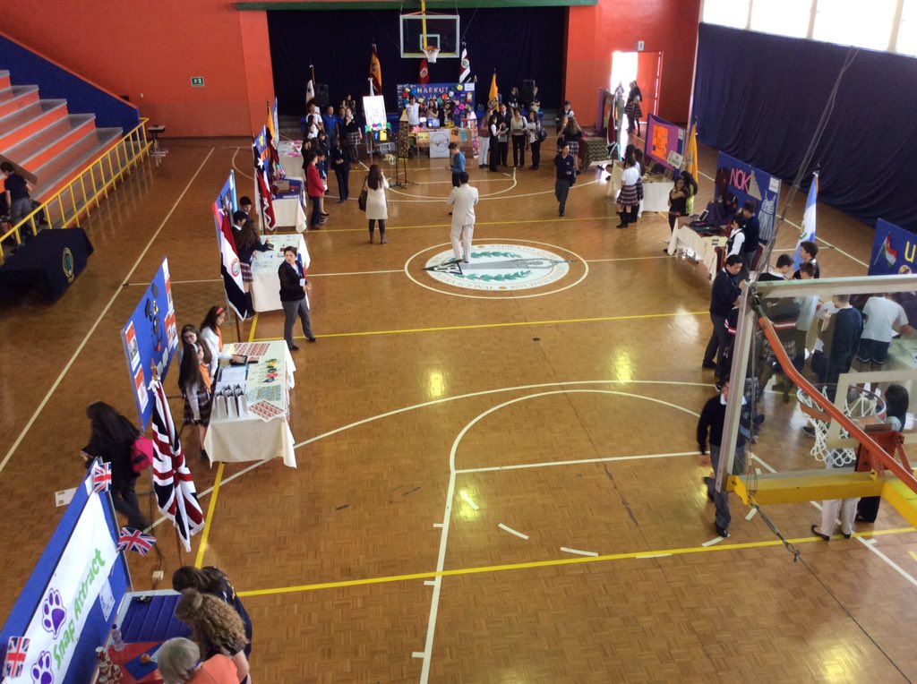 SEKQuito's tweet image. La Feria de Emprendimiento ha empezado. Suerte chicos #InterSEK2016 #SerMejores