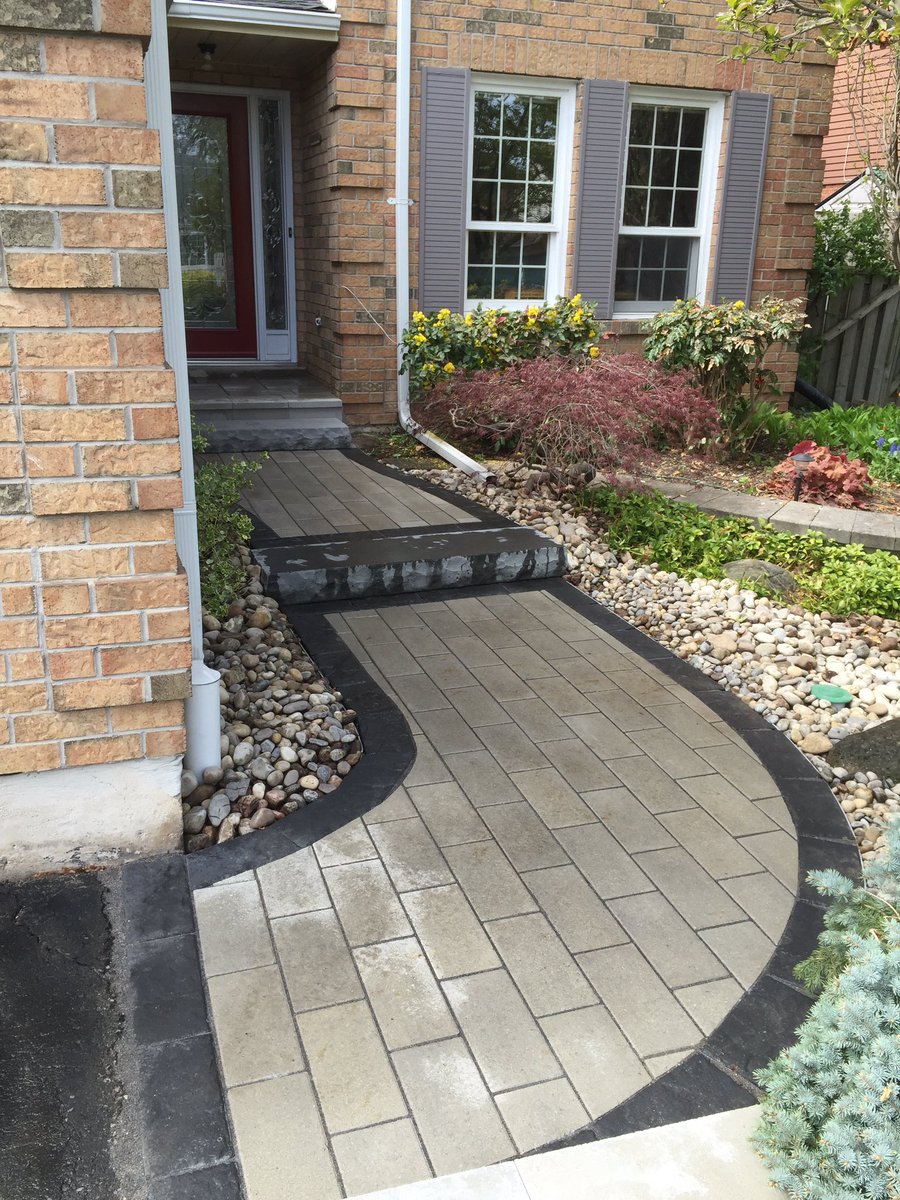 ridgerock1's tweet image. @techobloc @TechoGP Loving the  front entrance we just completed!! #BluSmooth #greyednickel #onyxblack #raffinato