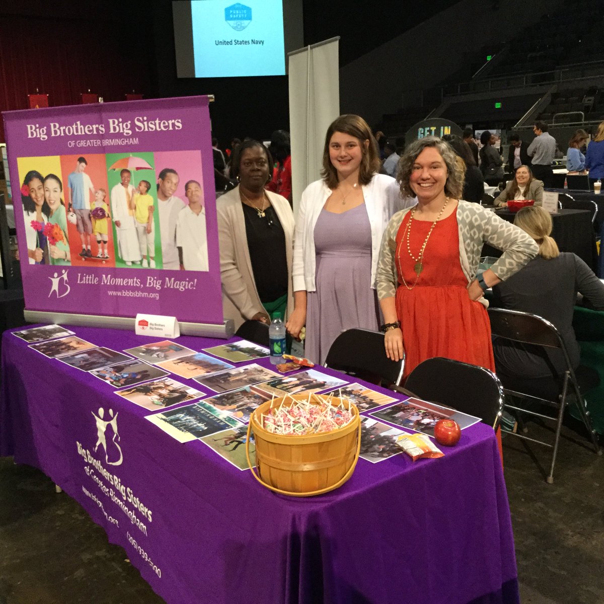 bcs_vista's tweet image. Cheesing for the camera- we want to thank the booth presenters for their hospitality and cheer! #gearup #aldotcom