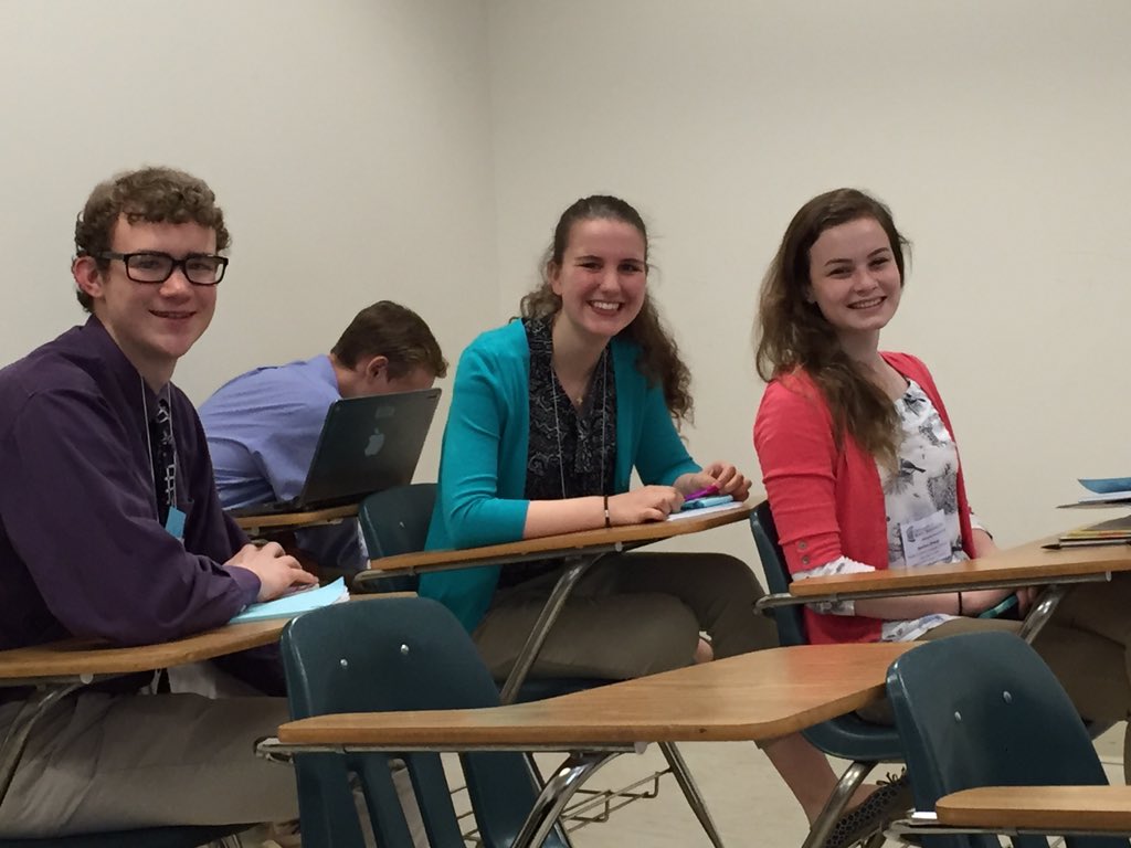 GravesAllison's tweet photo. #vjas2016 @MSAOLHS Jack preparing to present. Fan club in attendance @John_Edwards_ https://t.co/oiJoxxfQar