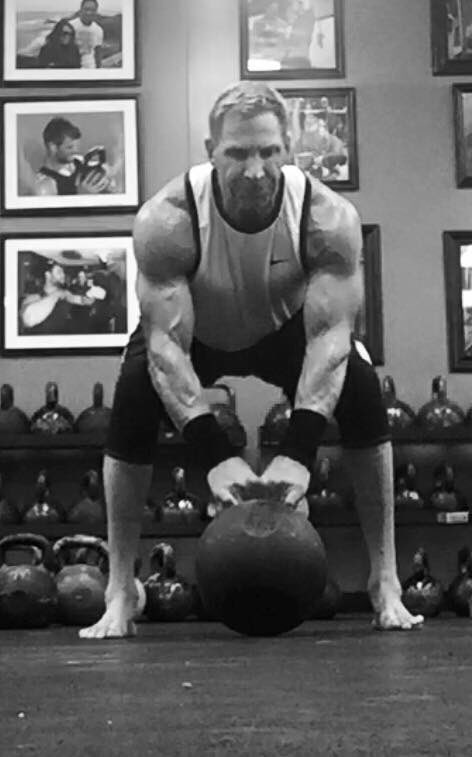 ArtofStrengthMI's tweet photo. Real men use real kettlebells! https://t.co/1JuYpWPlAl