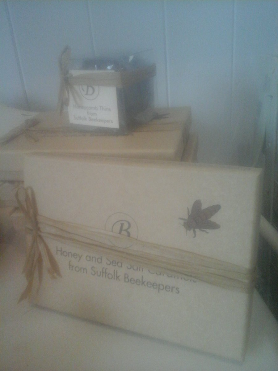 SIMPSON'S SWEET SHOP tweet media