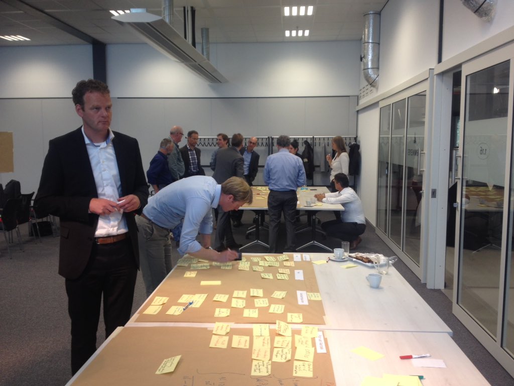 vincenthovinga's tweet photo. Leuke innovatie sessie @ #UniversiteitTwente in kader van #FieldlabCamino #worldclassmaintenance #assetmanagement https://t.co/7dF2g1XS6a