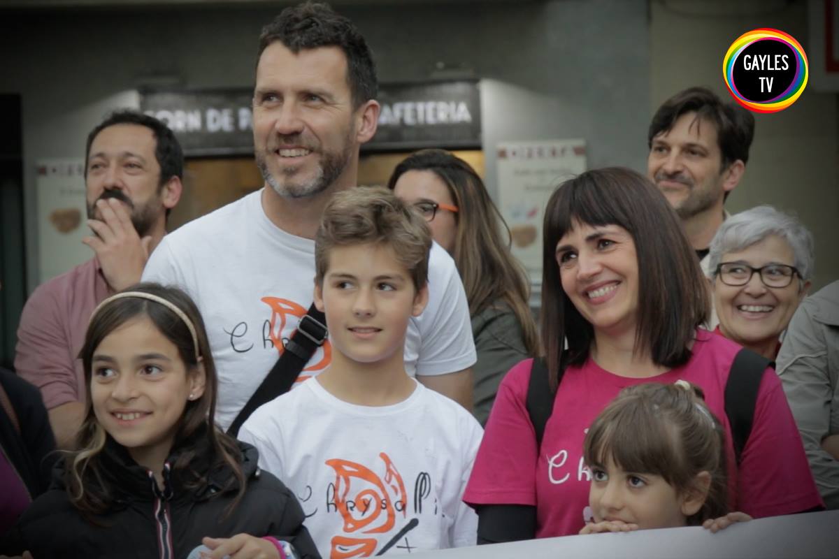 Gaylestv's tweet photo. Celebració del Día Internacional Contra la LBGTfobia en #Barcelona
#LGBT https://t.co/snAHchjbwD