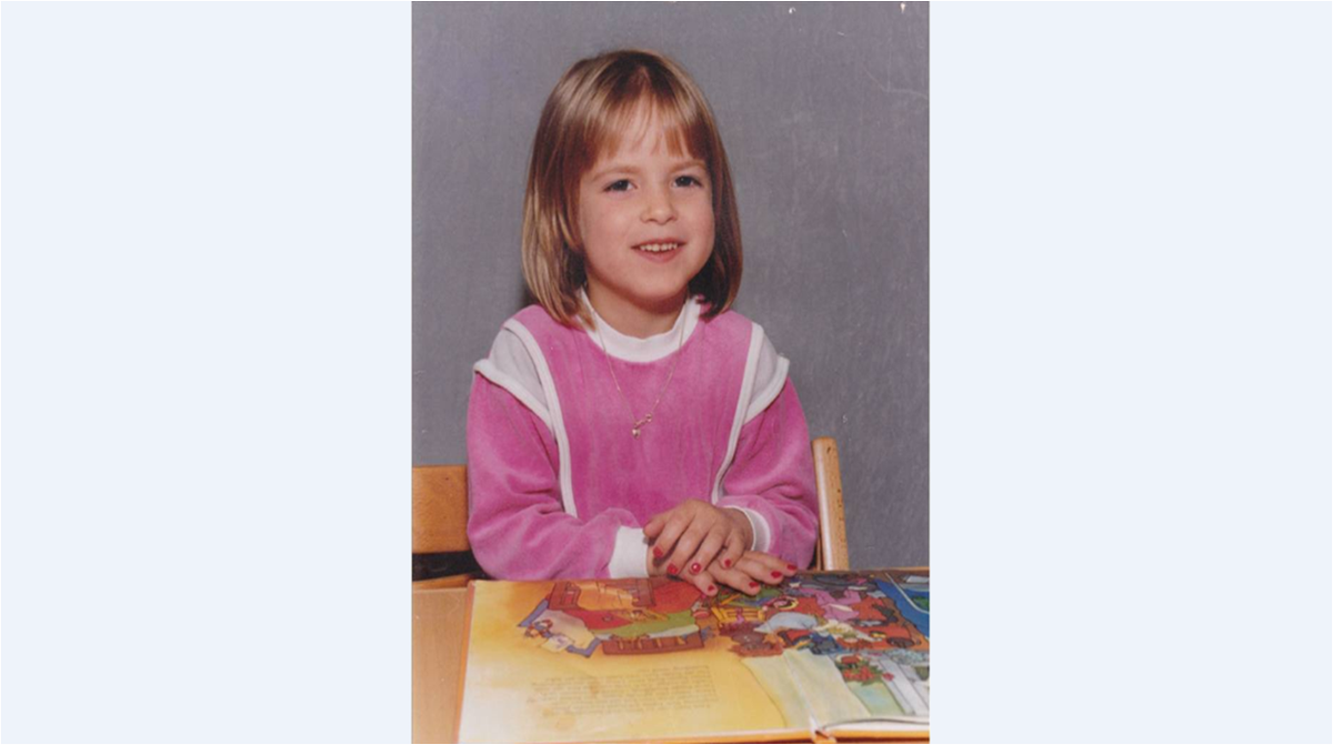 1ibrawrian's tweet photo. New Discussion Topic: #ReadersForLife = I started early! #interlibnet #YoungLibrarian https://t.co/tmTqvLXSdL