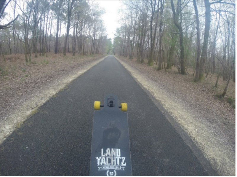 GlblCtzn's tweet photo. Follow up: 20 year old successfully longboards from Paris to Madrid to fight climate change -https://t.co/7Om4AXvVMM https://t.co/OQGDFx4Vw2