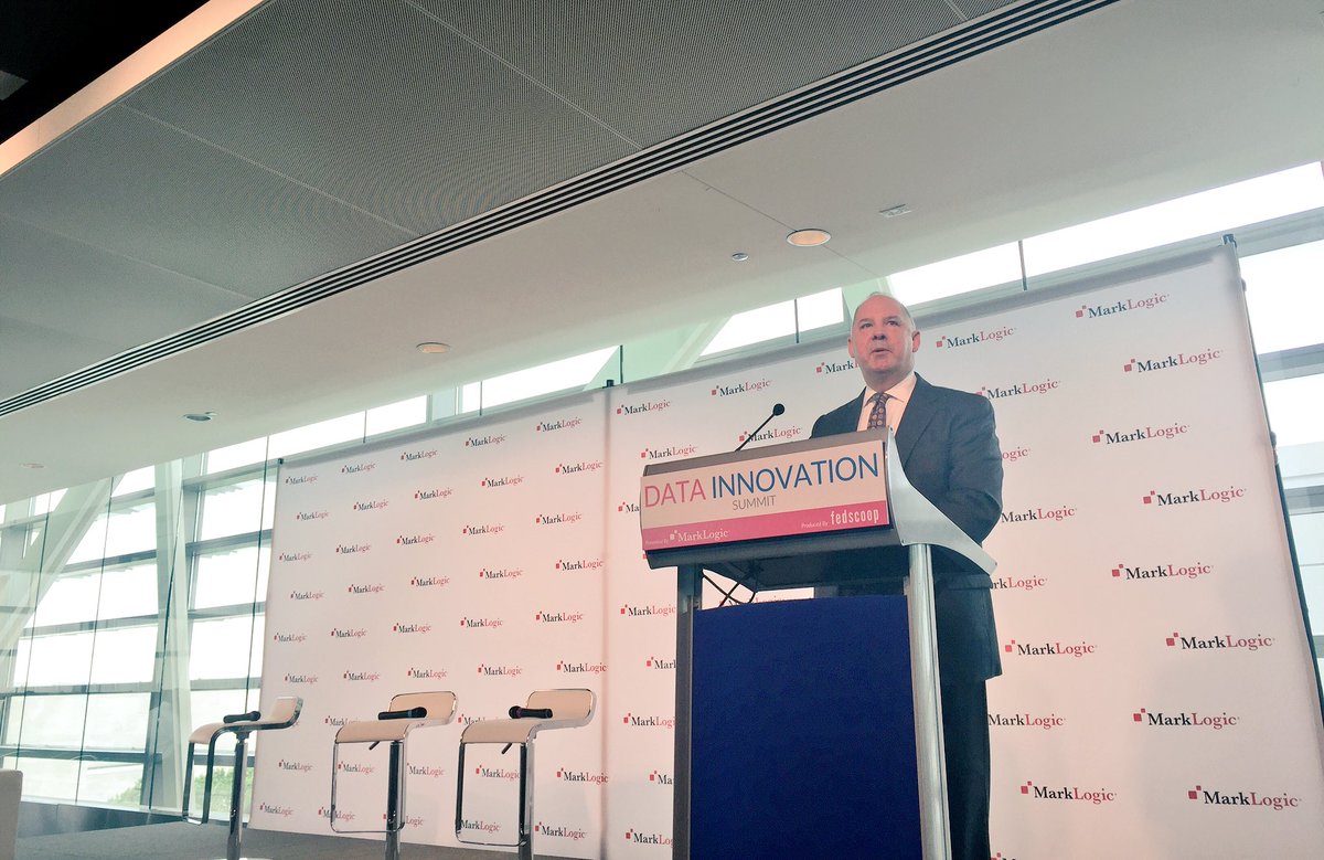 fedscoop's tweet photo. Nick Buck of @BuckGroup on leveraging COTS + GOTS approaches. #opensource #opendata #openstandards #DataInnovation16 https://t.co/LVFiZdf4VZ