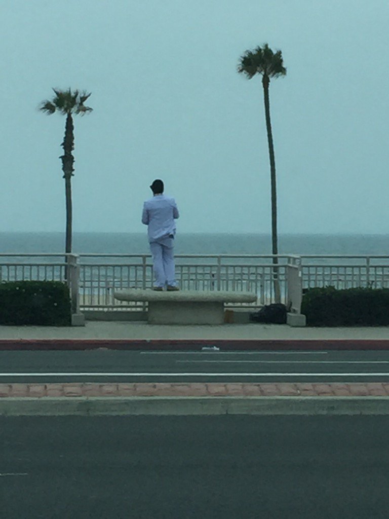 SWBA_Series's tweet photo. Blue Suit Wave Check. #onlyincali https://t.co/nySZLiccN7
