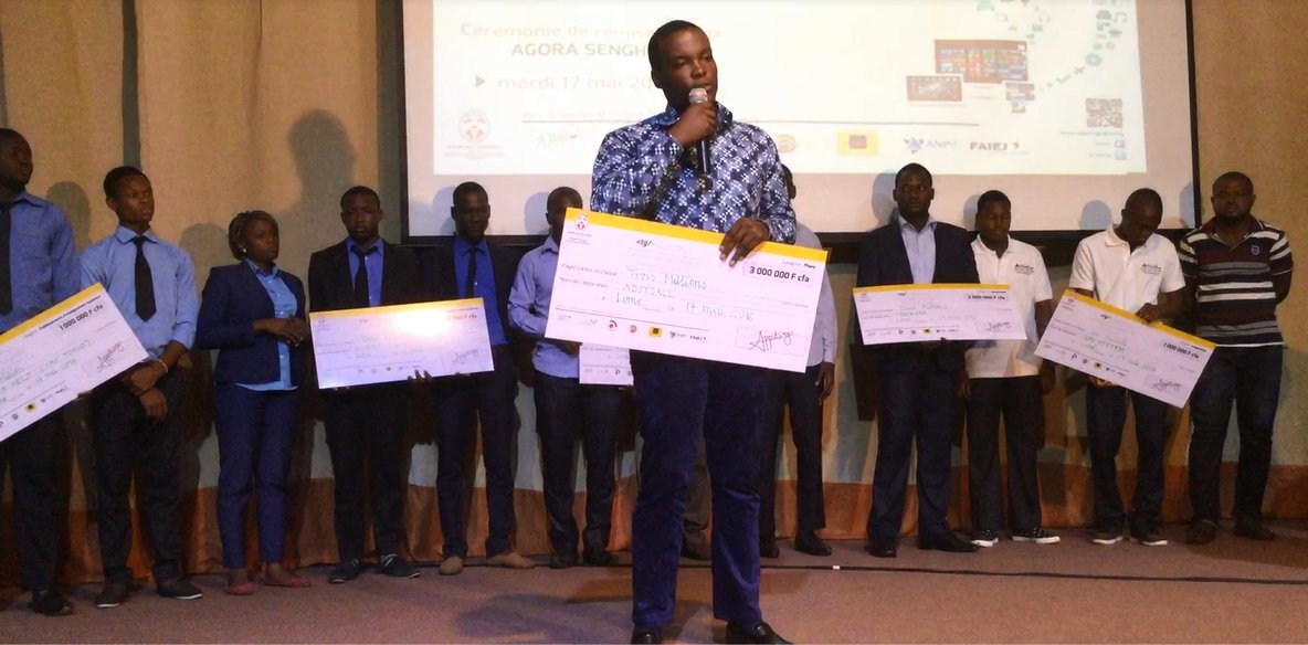 NumeriqueTG's tweet photo. #Togo Les lauréats du concours #AppssTogo apprécient l'initiative prise à leur endroit et en disent merci. https://t.co/TKYmFPCVbq