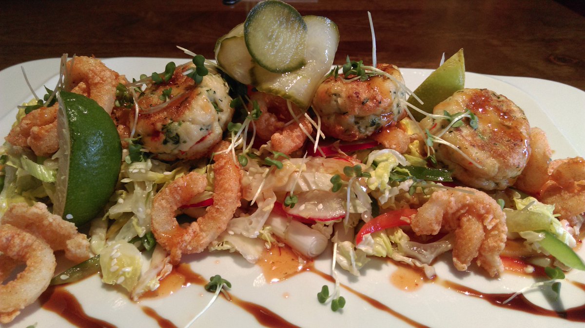 Swift_Carrick's tweet photo. Thai fish cakes, salt n chilli squid, Napa sesame salad, chilli emulsion &amp; teriyaki dressing #seafood #yummy https://t.co/y4eI7HnxGO