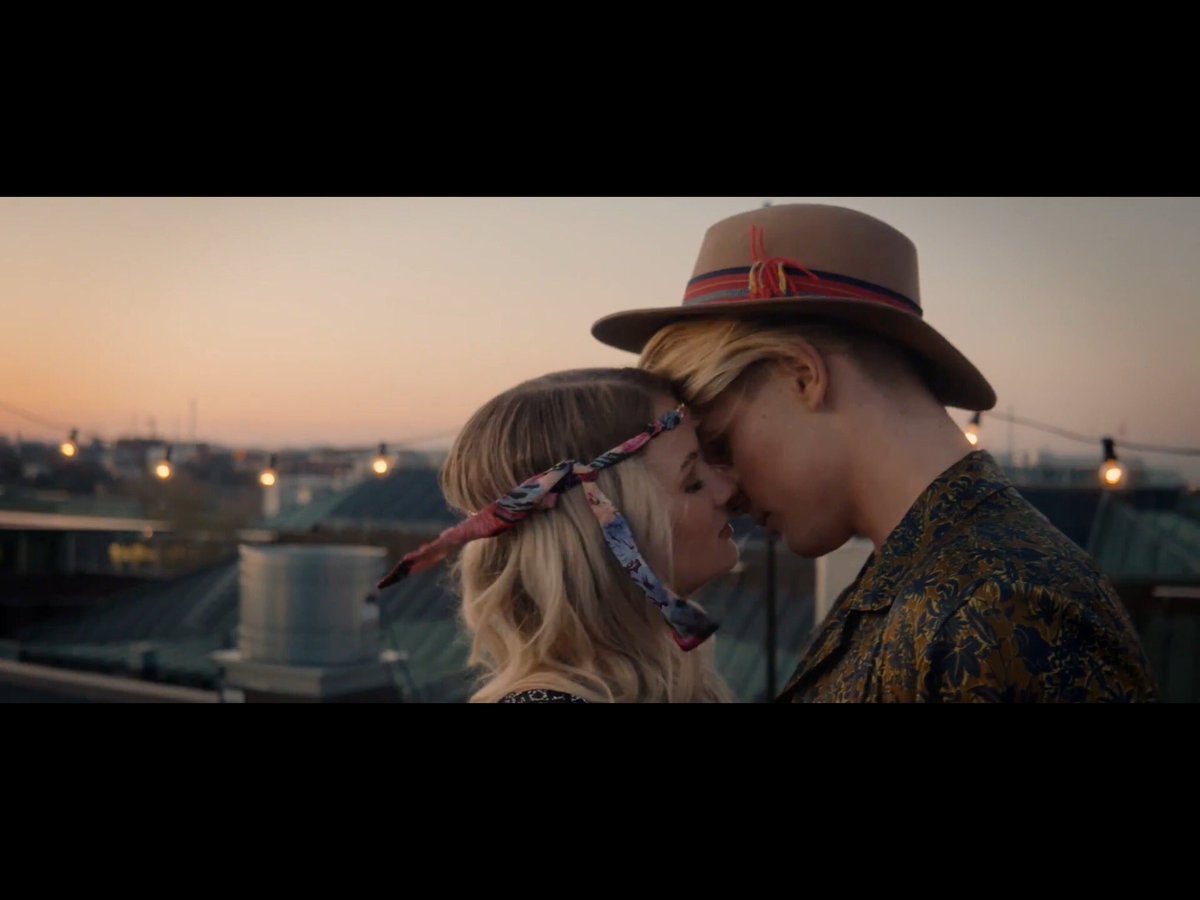 larakirsikka's tweet photo. #BODYMusicVideo #BenjaminBody @niclasbenjamin LOVE THIS VIDEO AND YOU ❤️ https://t.co/NDFlt50AGV