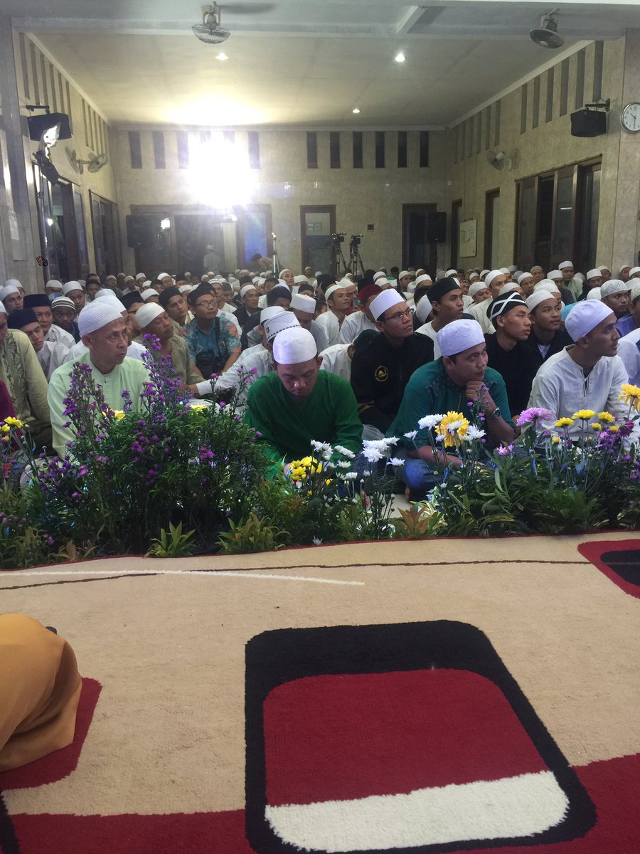 fachry jamalullail tweet media