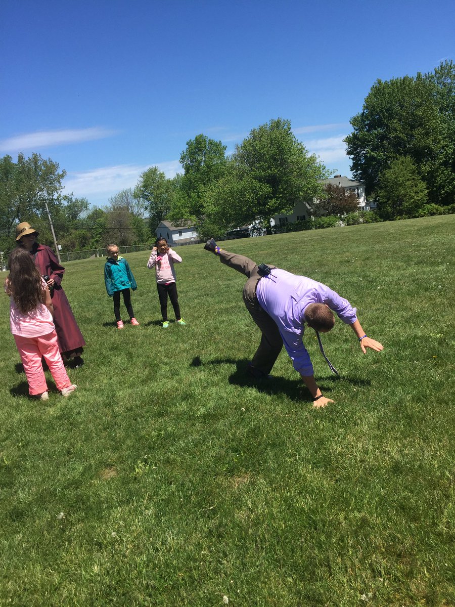 Recess is so much more fun when your principal challenges you to a cartwheel contest! #sssct