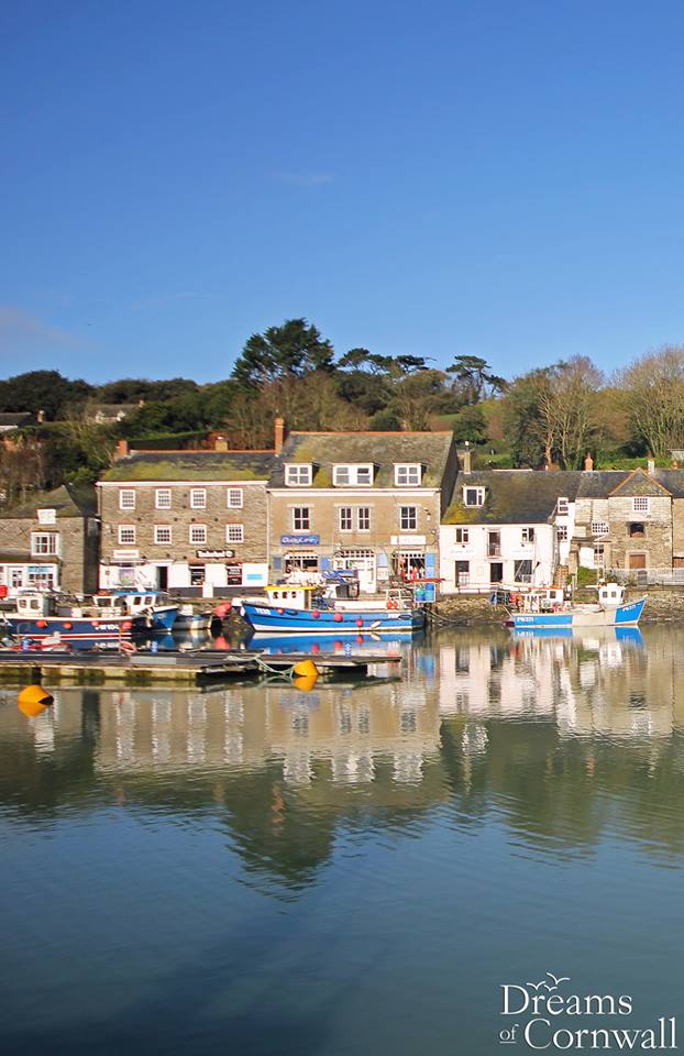 dreams_cornwall's tweet photo. Blue skies over #Padstow #harbour.

Check out these fantastic #holiday cottages > https://t.co/qRyf6JUxeP https://t.co/TQ36wt4djl