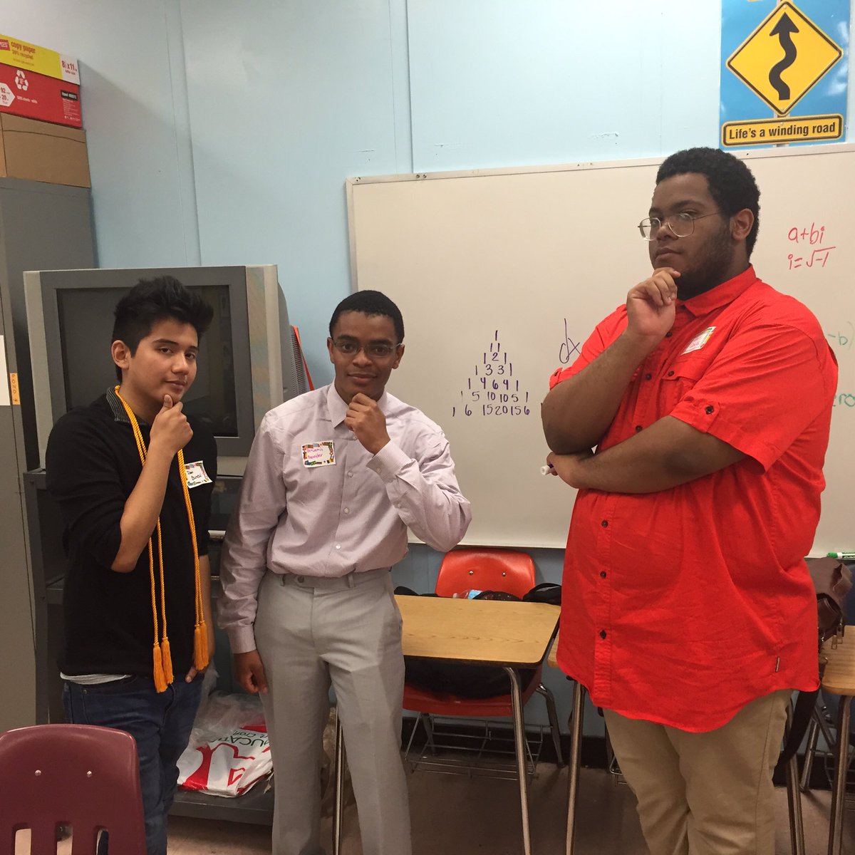 MsGeus's tweet image. Piper Math Soirée! #FamousMathematicians #PascalsTriangle @piperprincipal @piper_mualpha @BrowardSTEM #APCalculus