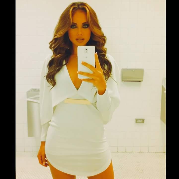 nblfans4's tweet photo. Así o mas Bella? 👑❤ #NBLCatherineVoto Bella,Con Porte,Talentosa,Con Buena Dicción y Comunica Bn. Que Mas Quieren! 💯💪 https://t.co/f7pbxPcuU2