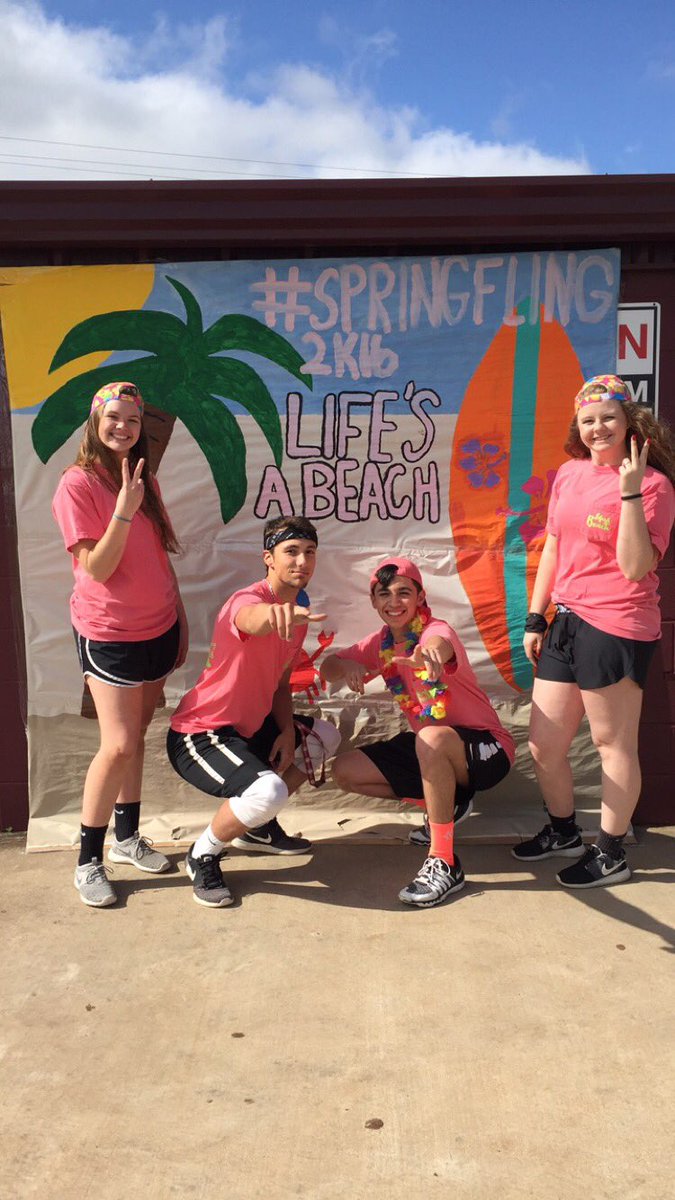 JoseDiosdado17's tweet photo. Don't forget to use the cool hashtag!!! #SpringFling2K16 https://t.co/Ddrg7gY3H5