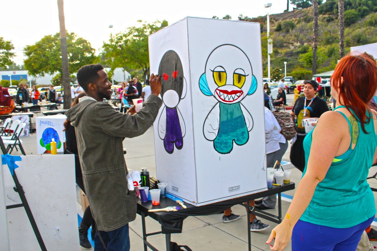 AiSanDiego's tweet photo. Check out these great highlights from last week's art fest! #aicasd https://t.co/hWo1dw7F80