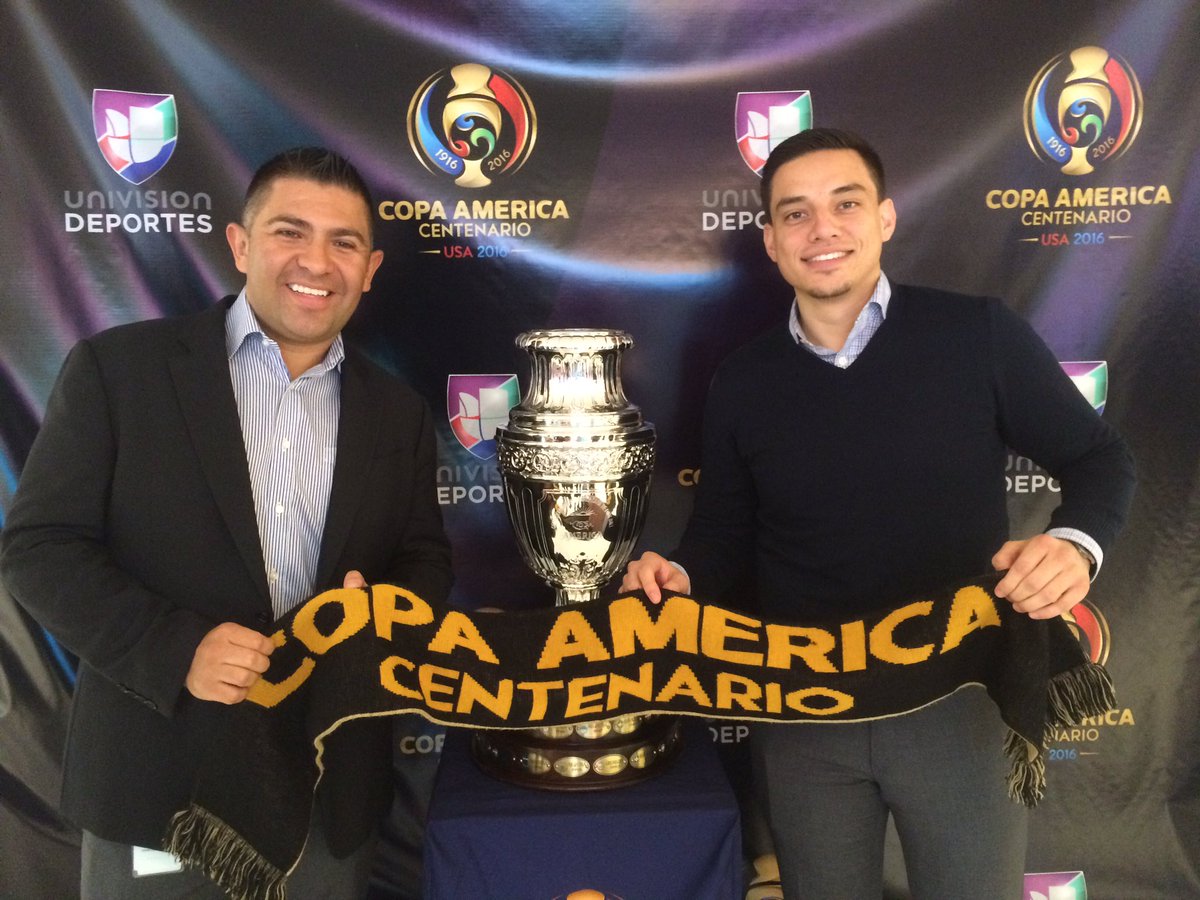 CopaAmerica's tweet photo. The trophy is back in NYC and we're hanging out with @UnivisionSports! #CopaTrophyTour https://t.co/8PBXvc4kja