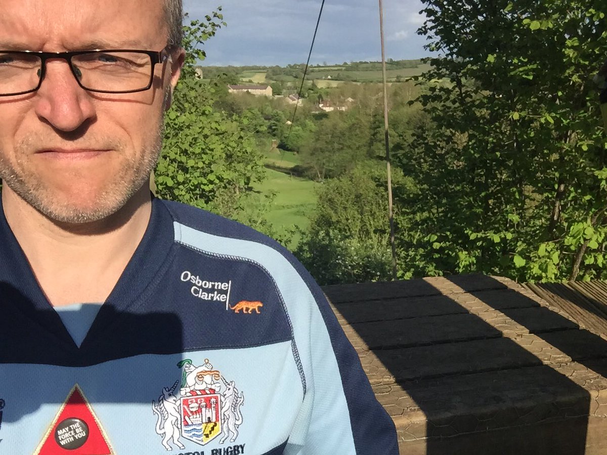 BrisVADAR's tweet photo. @katy_tingley @spurs01lee @coliolli @evanskwak @Chrisholi A small 240m zip wire @Bristol_RFC #prematchfun #CmonBris https://t.co/QA4hpKqQjK
