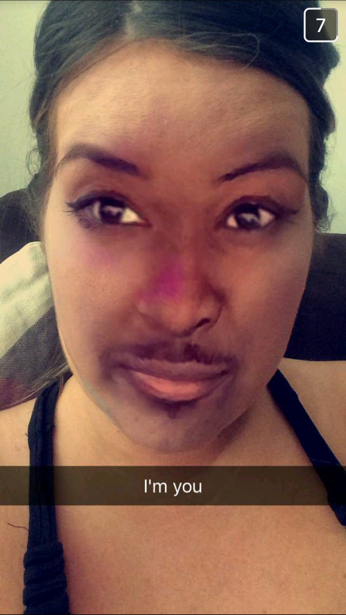 thatsramel's tweet photo. @CarissaLAZ  cause my face is so nice. https://t.co/FN1uaZLVeQ