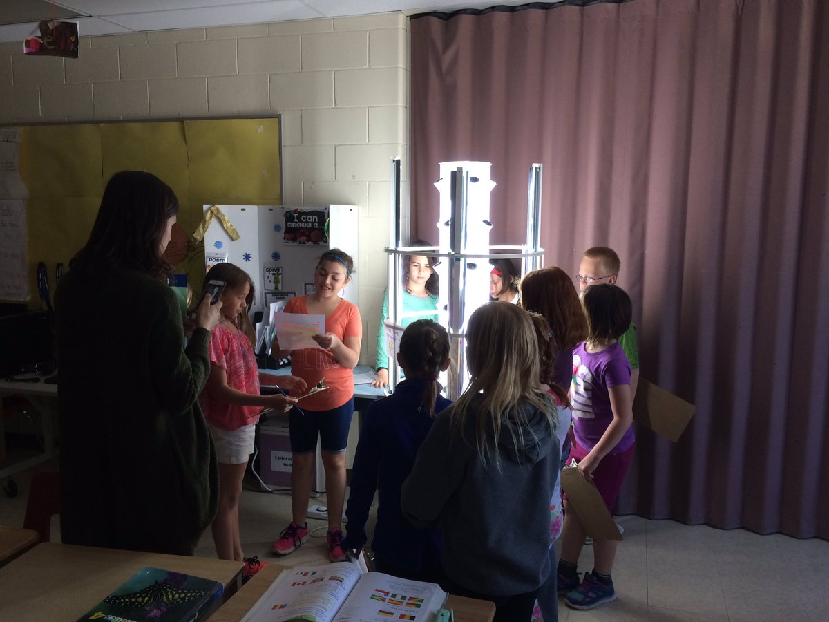 Jmarriott333's tweet photo. Amazing job with our EcoSchool review.  Student leadership in action!  @JamesLangner @white_meegan https://t.co/oiO9VNbHdu