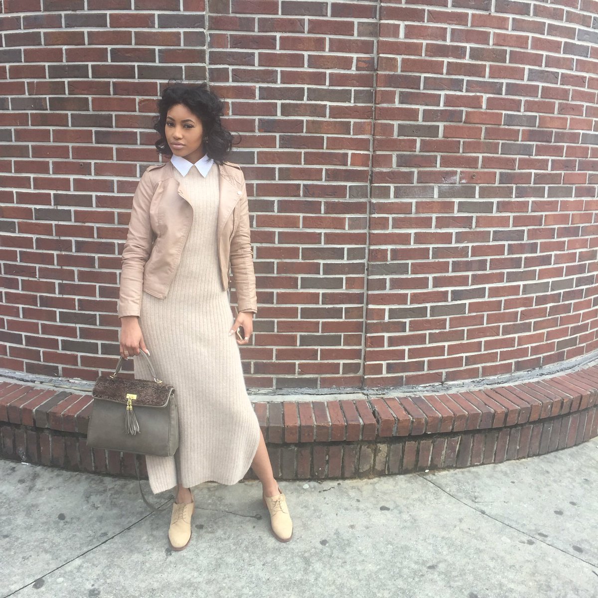 zesty_fashion's tweet photo. #FashionBombshell of the Day: Saniia from Philadelphia - #Fashion Bomb Daily #Style Maga... https://t.co/vPGqXLqkpB https://t.co/UfZL9qJWsM