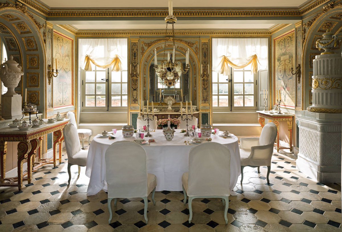WYSKCollection's tweet photo. Château de Champ de Bataille Private Booking - Masterpiece of French Baroque Architecture https://t.co/W3f3KtHYzY https://t.co/VOymaeIzZI