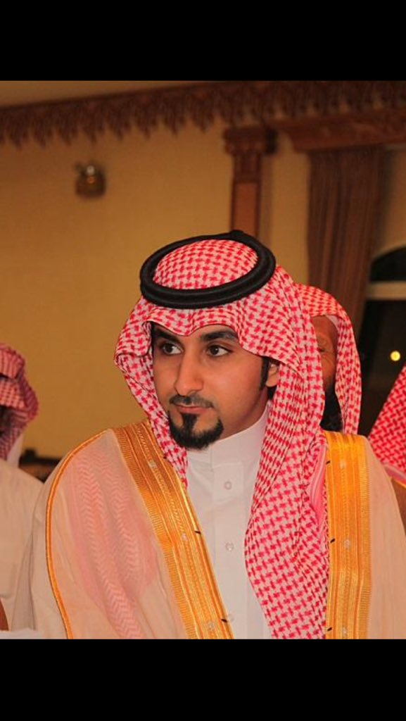 AbdAlhakeem12's tweet photo. اتقدم بأجمل آسماء آيات التهاني والتبريكات للاخ الاستاذ عبدالاله خاتم الميزاني بمناسبة تعيينه رئيسا لمركز الظاهريه https://t.co/Re37ku0O6X
