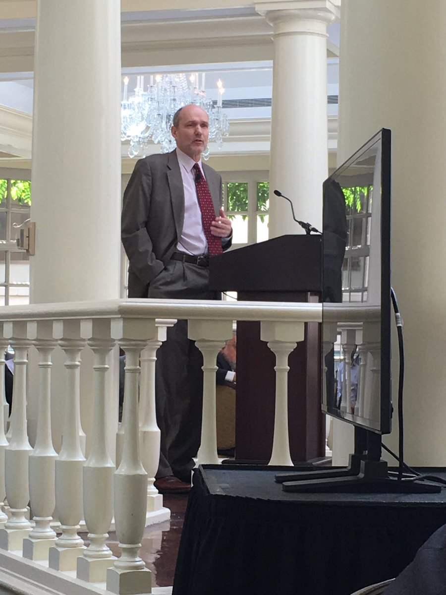 Abigail_R_Hall's tweet image. .@stephenWalt on offshore balancing. #advancingsecurity @CKinstitute