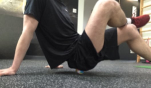 FunctionJigsaw's tweet photo. Six Drills For A Better Squat
Day 3 - Blog 3: "Gluteal Self Myofascial Release" https://t.co/KwSyEyYERq https://t.co/NqosNE3Ew8