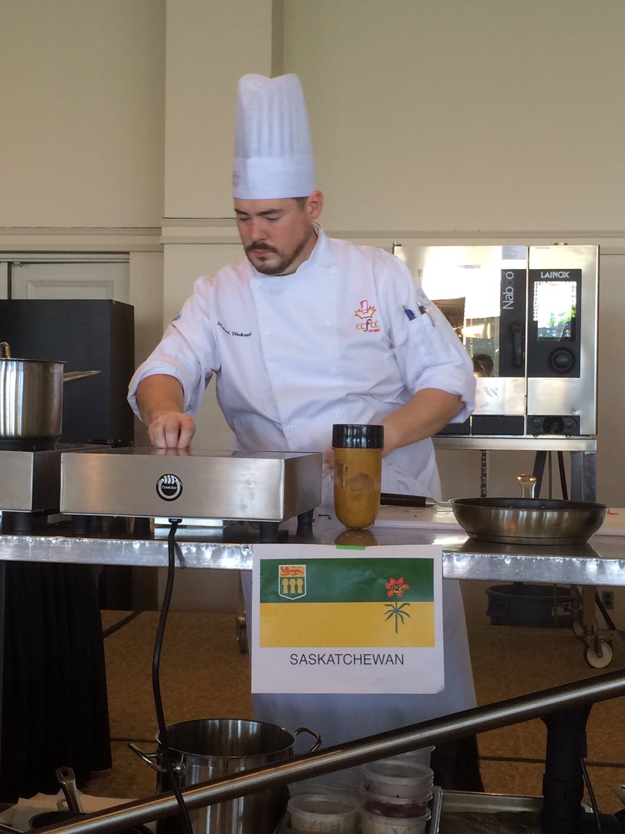 In the final stretch for chef Michael Weckworth, 5 minutes until 1st plates up #ccfcc2016 #yxe