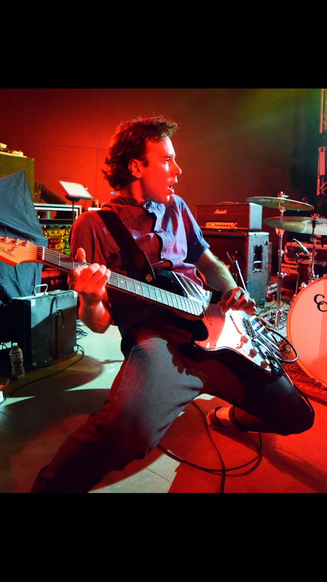IrontomBand's tweet photo. Z gets low #bebold #shred #onlysolos https://t.co/njxbu8MAOz