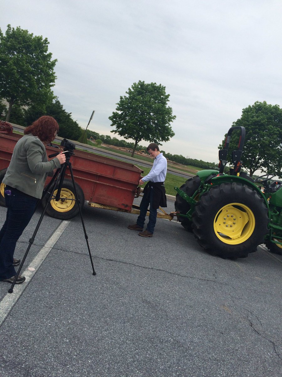 CV_AgSciences's tweet image. #AgPowerTech had a great afternoon working with the American Trauma Society filing a Farm Safety video! #AgEdu