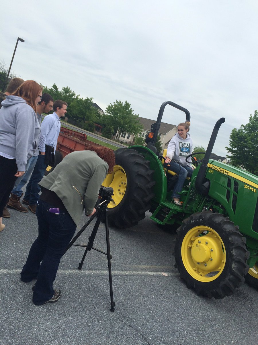 CV_AgSciences's tweet image. #AgPowerTech had a great afternoon working with the American Trauma Society filing a Farm Safety video! #AgEdu