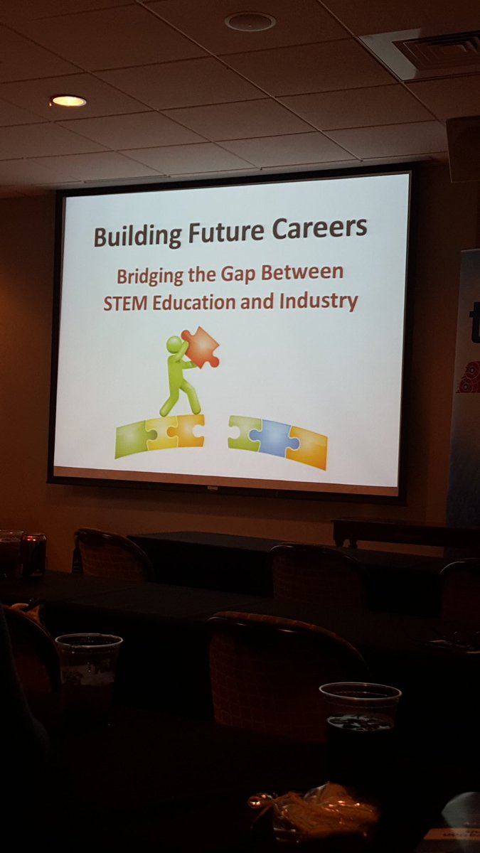 Getting ready for another session.   <a href="/theTSIN/">Tennessee STEM Innovation Network</a> #TNSTEM