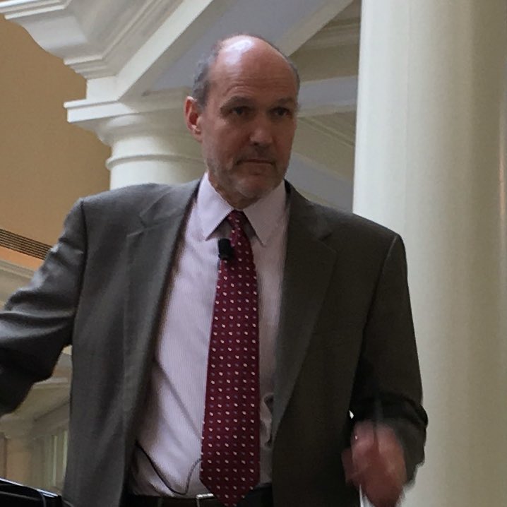 Shawington's tweet image. StephenWalt is sympathetic 2 democracy 4 DC. Question gained applause from audience. #advancingsecurity #LiberateDC