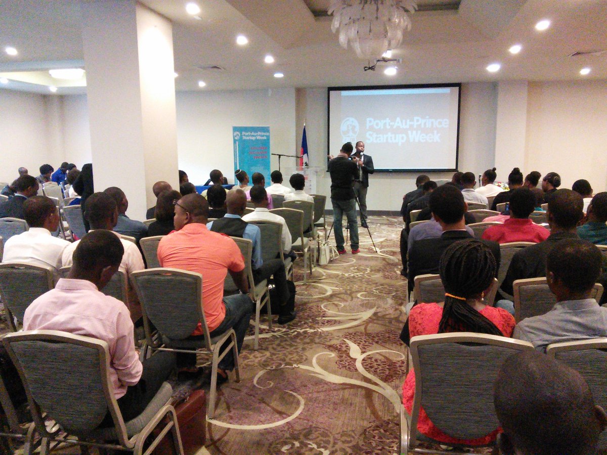 PAPSW_Tech's tweet image. #StartUpWeek
How to write a winning resume ?  By Handel Beaubrun # Haiti # FDSUEH
# STEM
#IEEE # IEEE HAITI
# IESEL