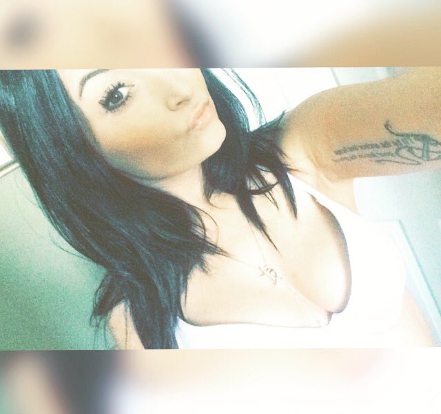 _cslaunwhite's tweet photo. Summa time vibes https://t.co/DHsHHOqLMq