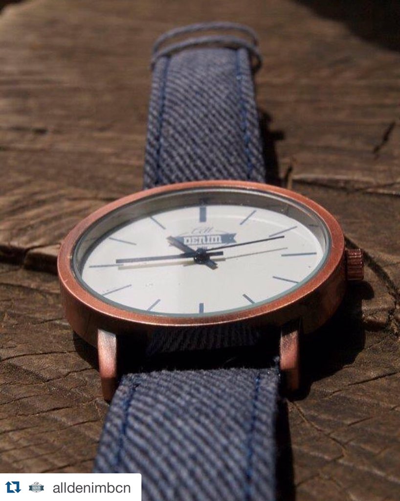DENIM NEVER DIES! And now it is reborn in a #watch. 
Check all our #denim #products in: kck.st/1Oia6mS