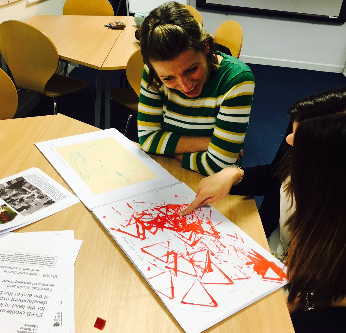 PA_ToniM's tweet photo. Collaboration &amp; #EYFSP Using exemplifications to validate our judgements. Seven schools - what a team! @PrimaryAdv https://t.co/bHvXDZGOeX