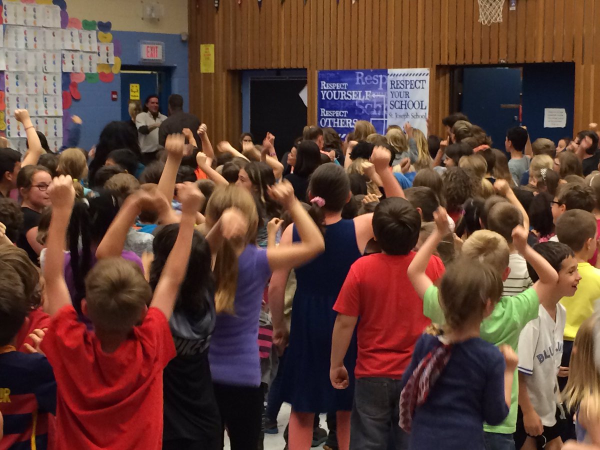 Students react to hearing St Joe's raised over $5000 for jump rope for heart &amp; Mr Williams has to shave his beard!!!